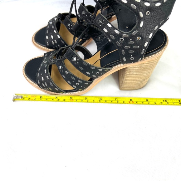 •|•DOLCE VITA•| Black Leather Studded Gladiator Sandals Size 9 w/ 4" Heel - Picture 14 of 16